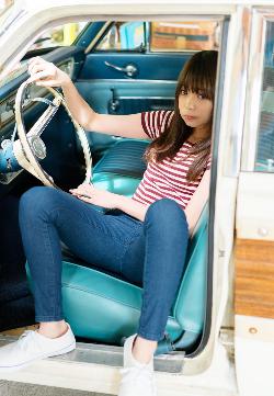 妻子在厨房被三个男人欺负的后果